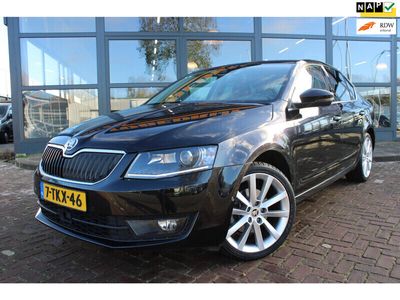 tweedehands Skoda Octavia // 1.4 TSI Turbo // Keyless//Xenon//AdaptiefCruise