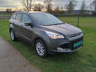 Grijs Gebruikt 2015 Ford Kuga Titanium SUV | € 5.950 (Goede deal)