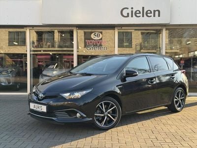 Toyota Auris Hybrid