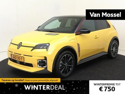 Geel Gebruikt 2024 Renault R5 Iconic Hatchback | € 32.940 (Eerlijke prijs)