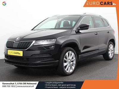 Zwart Gebruikt 2022 Skoda Karoq Style SUV | € 31.890 (Eerlijke prijs)