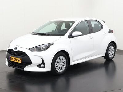 Occasion Toyota Yaris Hybrid Active 116 PK (85 kW) 2022 Wit Hatchback