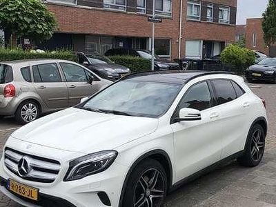 Mercedes GLA250