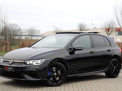 Zwart Occasion 2023 VW Golf VIII R Hatchback | € 47.950 (Duur)