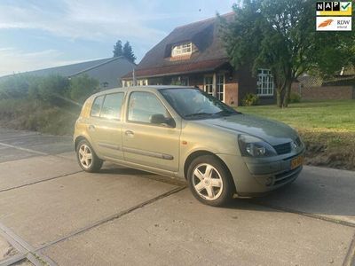 Renault Clio II