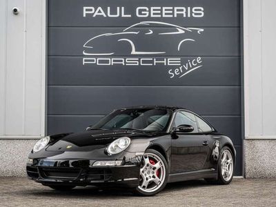 Porsche 911 Carrera 4S