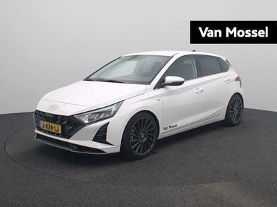 Occasion Hyundai i20 Premium 101 PK (74 kW) 2024 Atlas white Hatchback