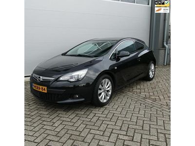 Opel Astra GTC
