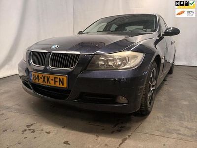 tweedehands BMW 318 318 i Business Line - Olie Lekkage - Differentieel