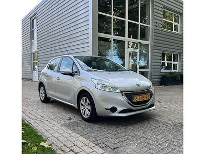 Grijs Gebruikt 2013 Peugeot 208 Active Hatchback | € 5.245 (Eerlijke prijs)