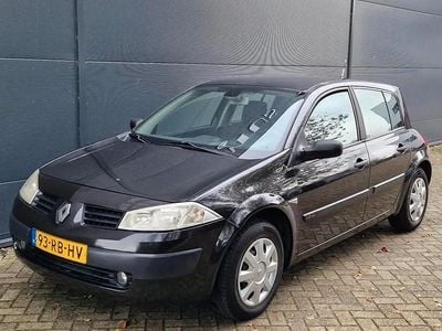 Gebruikt 2005 Renault Mégane II Dynamique | € 1.495 (Goede deal)