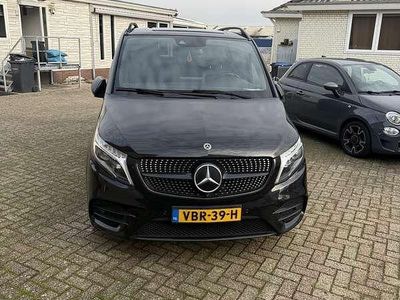 Zwart Occasion 2019 Mercedes V300 Edition MPV | € 37.500