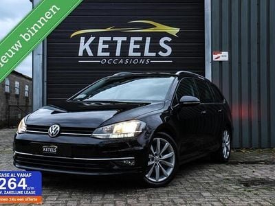 Zwart Gebruikt 2019 VW Golf VII Highline Stationwagen | € 19.750 (Goede deal)