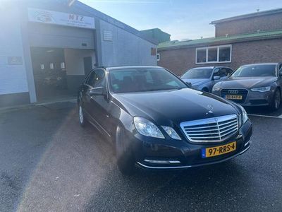 Mercedes E200