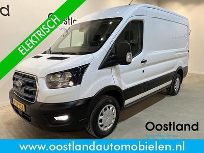 Wit Gebruikt 2023 Ford E-Transit Trend Van | € 24.950