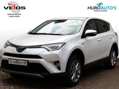 Wit Gebruikt 2017 Toyota RAV4 Hybrid Executive SUV | € 25.400 (Eerlijke prijs)