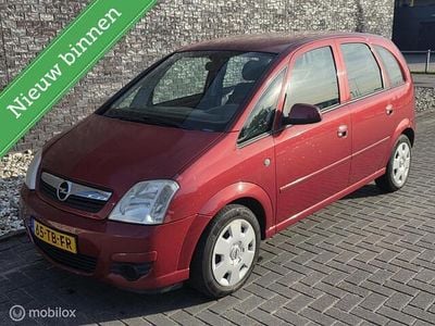 Rood Occasion 2006 Opel Meriva Enjoy MPV | € 1.750 (Eerlijke prijs)