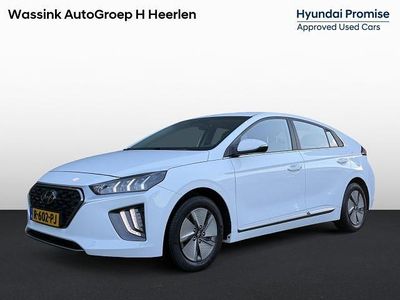 Wit Occasion 2022 Hyundai Ioniq Comfort Hatchback | € 21.441 (Eerlijke prijs)