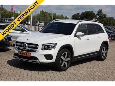 Mercedes GLB200