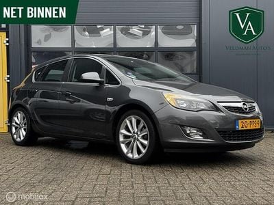 Grijs Occasion 2011 Opel Astra Sport Hatchback | € 4.899 (Eerlijke prijs)