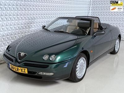 Occasion Alfa Romeo Spider 192 PK (141 kW) 1995 Groen Cabriolet