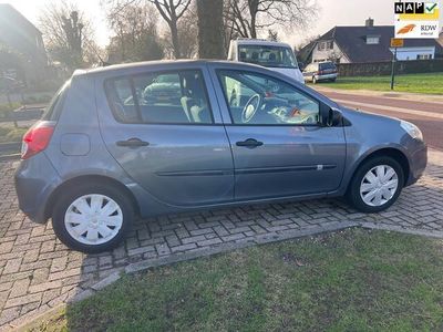 tweedehands Renault Clio 1.2 Special Line