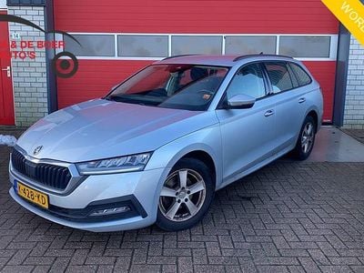Grijs Occasion 2021 Skoda Octavia Business Line Stationwagen | € 16.283 (Eerlijke prijs)