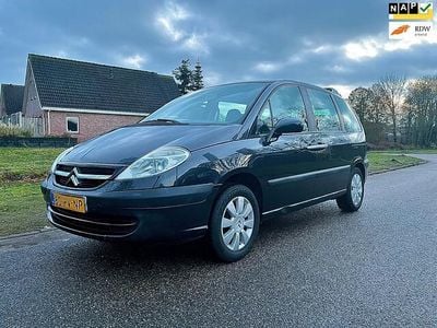 Grijs (metallic) Gebruikt 2005 Citroën C8 Prestige MPV | € 2.399