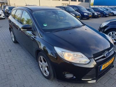 Zwart Gebruikt 2013 Ford Focus Trend Stationwagen | € 1.999 (Eerlijke prijs)