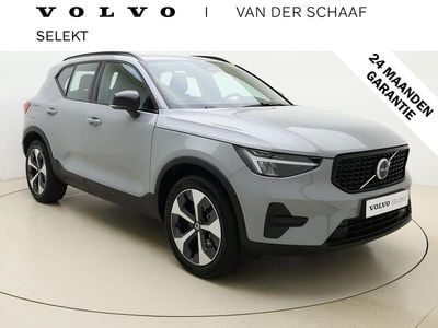 Grijs Occasion 2025 Volvo XC40 Plus SUV | € 42.800 (Eerlijke prijs)