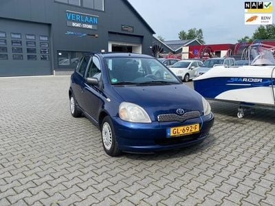 tweedehands Toyota Yaris 1.0-16V VVT-i Luna 5-deurs