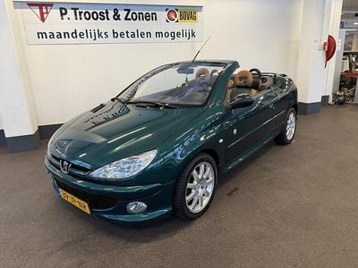 Groen Occasion 2002 Peugeot 206 CC Roland Garros Cabriolet | € 2.950 (Eerlijke prijs)