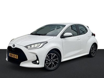 Wit Gebruikt 2022 Toyota Yaris Plus Hatchback | € 22.950 (Eerlijke prijs)