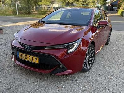 Rood Occasion 2019 Toyota Corolla Business Edition Hatchback | € 24.499 (Duur)