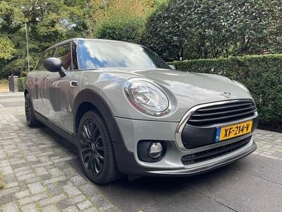 Grijs Gebruikt 2019 Mini One Clubman Business Stationwagen | € 11.990 (Eerlijke prijs)