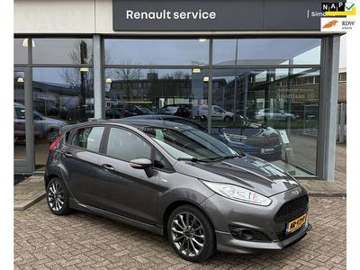 Occasion Ford Fiesta ST-Line 101 PK (74 kW) 2017 Grijs Hatchback