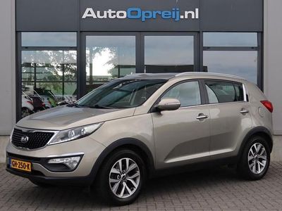 Grijs, metallic lak Occasion 2015 Kia Sportage SUV | € 14.745 (Iets duurder)