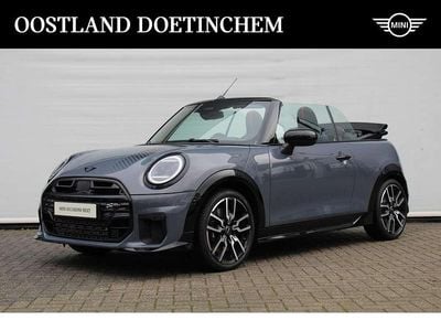 Grijs Occasion 2025 Mini John Cooper Works Cabriolet Cabriolet | € 47.950 (Eerlijke prijs)
