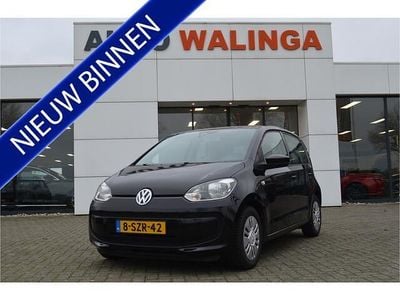 Zwart (metallic) Gebruikt 2014 VW up! move up! Hatchback | € 5.900 (Eerlijke prijs)