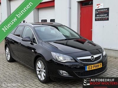 Occasion Opel Astra 140 PK (102 kW) 2011 Zwart Stationwagen
