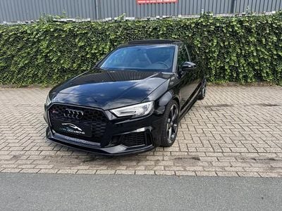 Zwart Gebruikt 2019 Audi RS3 Comfort Sedan | € 34.999 (Duur)