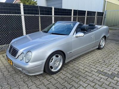 tweedehands Mercedes 320 CLK-KLASSE CabrioletAvantgarde origineel Nederlands boekjes 6cil