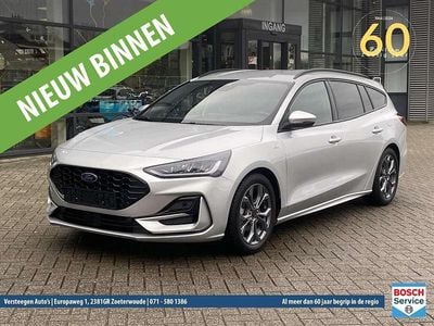 Grijs Gebruikt 2025 Ford Focus ST-Line Hatchback | € 25.950 (Eerlijke prijs)