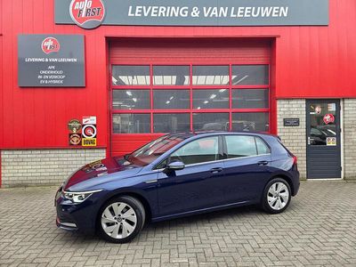 Blauw Occasion 2020 VW Golf VII Style Hatchback | € 21.950 (Goede deal)