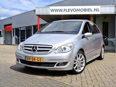 Mercedes B200