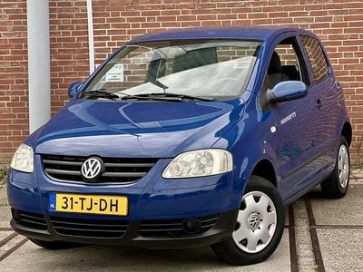 Occasion VW Fox Trendline 54 PK (39 kW) 2006 Blauw Hatchback