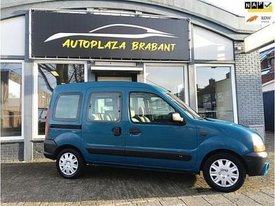 Blauw Gebruikt 2001 Renault Kangoo Authentique MPV | € 1.399 (Eerlijke prijs)