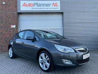 tweedehands Opel Astra 1.4 Turbo Edition! 140PK! Airco! Cruise! PDC!