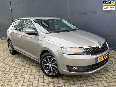 Beige Gebruikt 2015 Skoda Rapid Hatchback | € 6.945 (Eerlijke prijs)