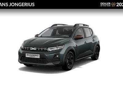 Cedar green (groen mica) Nieuw 2026 Dacia Sandero Stepway Hatchback | € 27.819